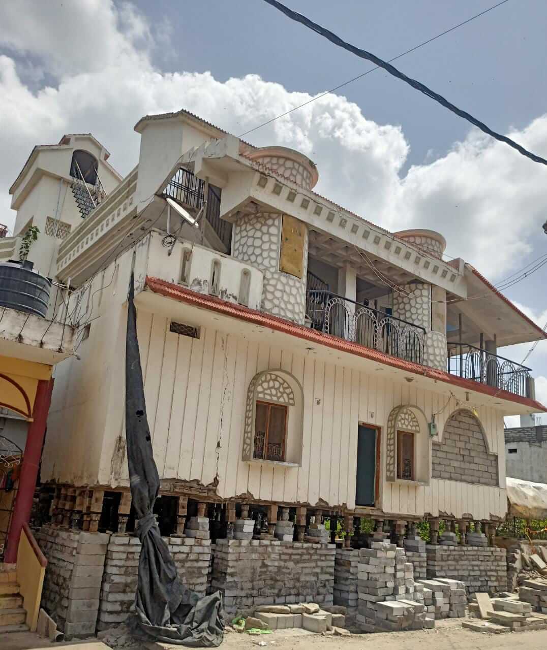Building lifting services